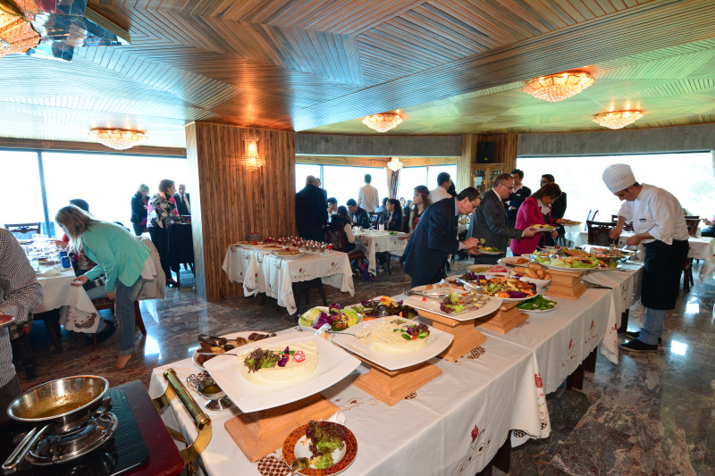 Easter Sunday at Bay Lodge